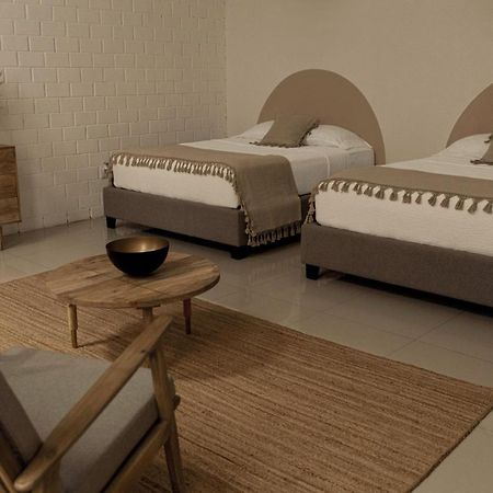 Narrativ Lofts - Serena - Beautiful Colonial Suite カンペチェ エクステリア 写真