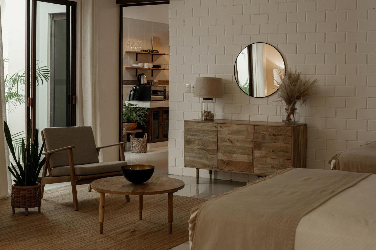 Narrativ Lofts - Serena - Beautiful Colonial Suite カンペチェ エクステリア 写真