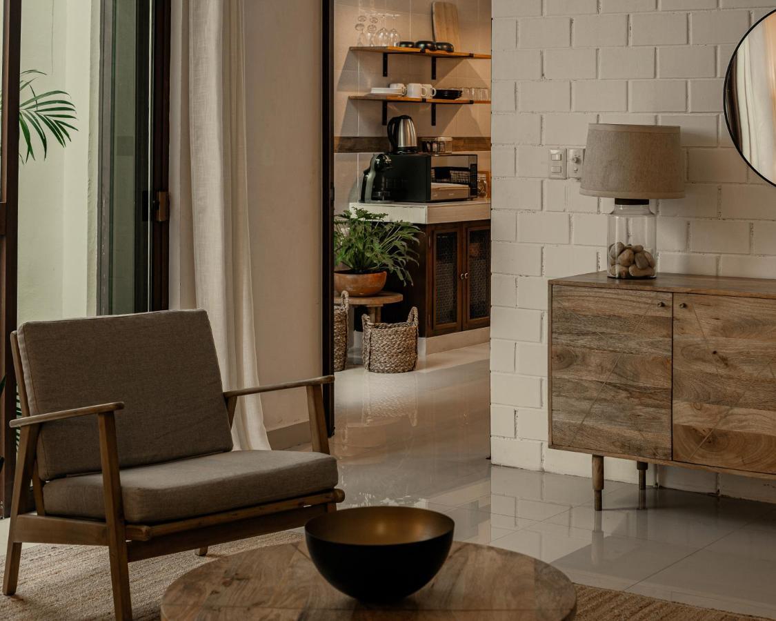 Narrativ Lofts - Serena - Beautiful Colonial Suite カンペチェ エクステリア 写真