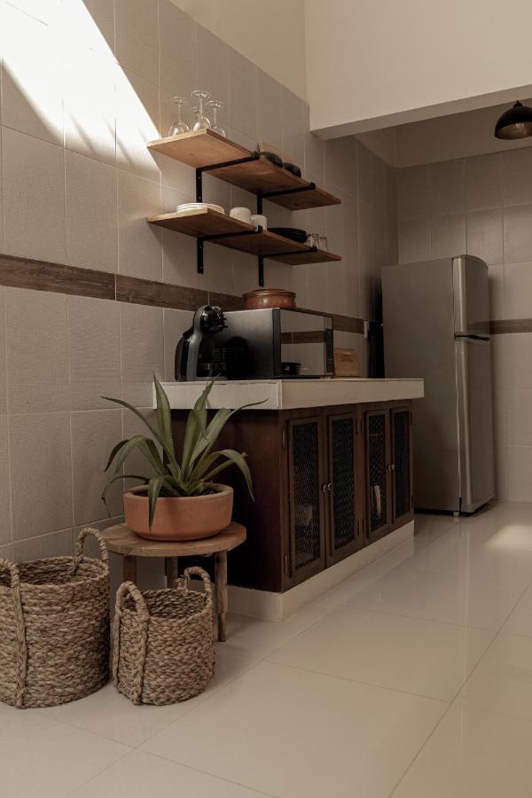 Narrativ Lofts - Serena - Beautiful Colonial Suite カンペチェ エクステリア 写真