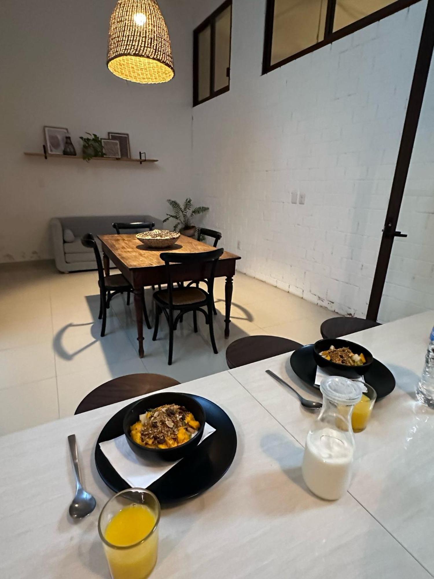 Narrativ Lofts - Serena - Beautiful Colonial Suite カンペチェ エクステリア 写真